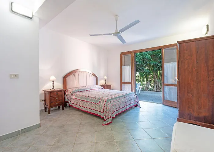 Arcipelago - Argonautivacanze Nisporto